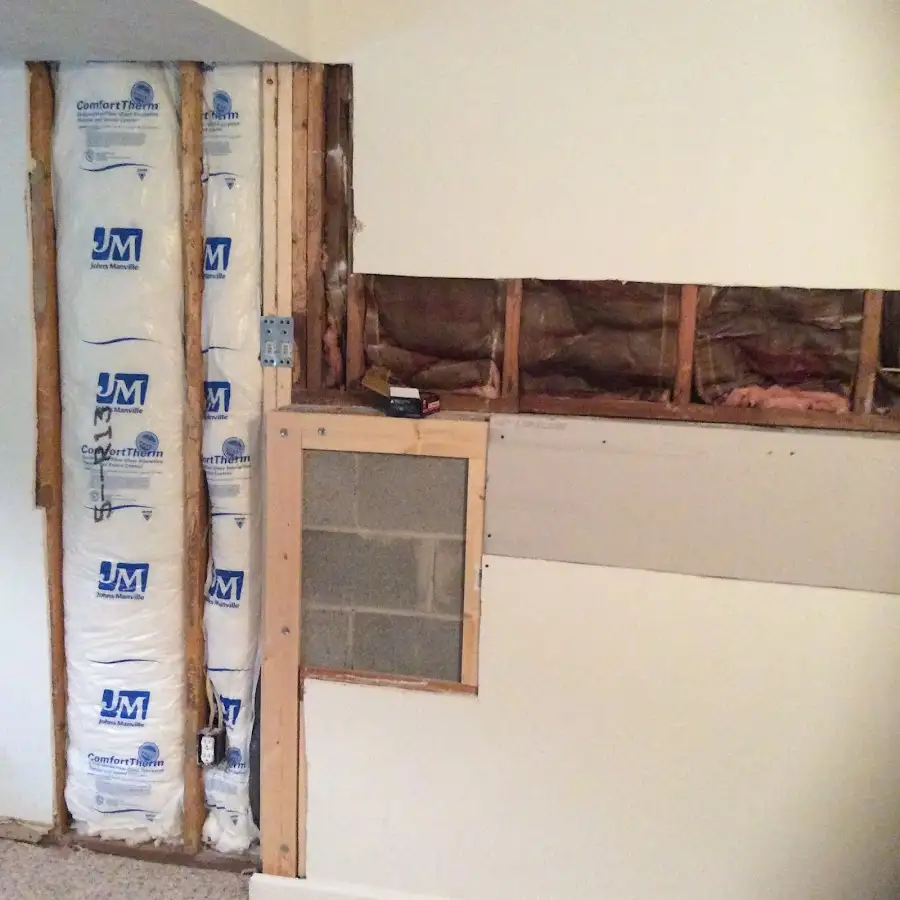 Wall insulation replacement during Structural Drying in Hollister